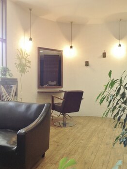 【花畑駅西口徒歩1分】少人数だからこそできる、細やかな接客と高い技術であなたの美しさを引き出します♪