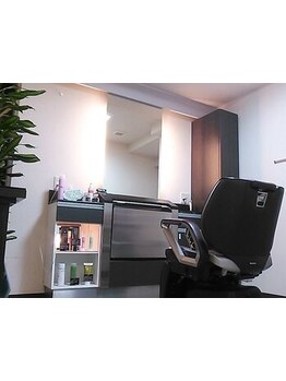 周りを気にする必要のない完全個室サロンです。思い切りリラックスできます！