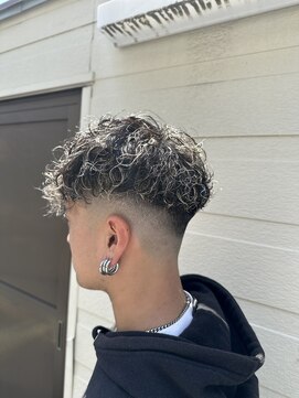 MEN’S HAIR/波巻ツイストスパイラル/フェザーパーマ/船橋