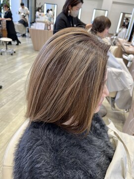 ディーボーイ 健軍店(D-BOY) 白髪ボカシ/ハイライト