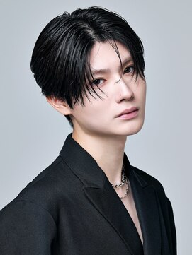 ザ サードヘアー 柏(THE 3rd HAIR) シースルーセンターパート ニュアンスパーマ