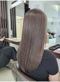 モノトーングレージュ