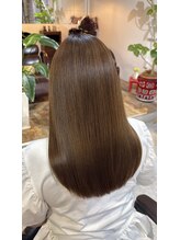 キュリオ(CURIO) beige color×ULTOWA髪質改善トリートメント