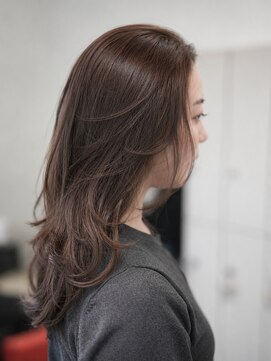 グリードヘアー(greed hair) 艶髪と毛流れで上品なスタイル