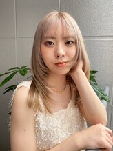 ラディックス(LADiX)&nbsp;シースルーマッシュ/レイヤーウルフカット/アンブレラカラー