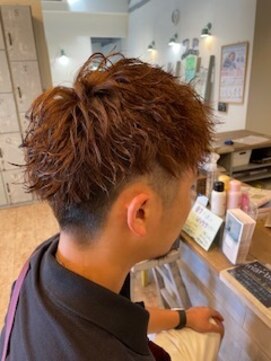 ルプラ トリコ(le-pla trico) ツイストパーマでオシャレ度アップ