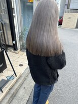 エルメ(Elme)&nbsp;1回のブリーチで出来るグレージュカラー★