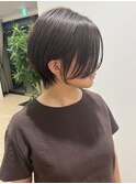 長めの丸みとクビレショート
