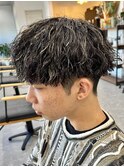 波巻きパーマメンズパーマメンズヘアツーブロックツイストパーマ