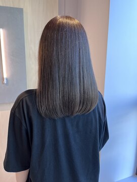 シダ(sida SAIIN) 20代30代シアーグレージュミディアム