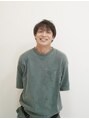 エムスリー ソリス(EMU THREE SOLIS) 小林 弘人