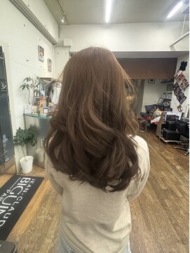 ジャンクロードビギン 町田店(JEAN CLAUDE BIGUINE) アナスタジア