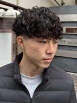 フィフス 大分(fifth)&nbsp;大分つよめ波巻きスパイラルパーマメンズカットラウンドマッシュ