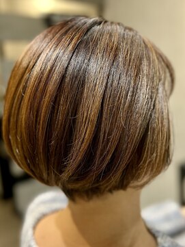 白髪ぼかしハイライトカラー