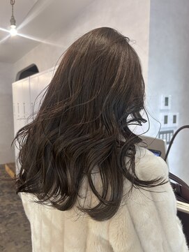 ユッカ 梅田(YUCCA) 【 YUCCA 】大人可愛い20代30代40代ロング/レイヤーカット