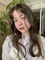 ルル 表参道(lulu.)&nbsp;透明感カラー　レイヤーカット　オリーブカラー