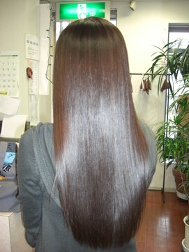 サロンド・ポニー M3Dダブルトリートメントで艶髪♪