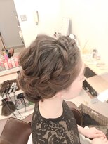 ハットウ(HATTO)&nbsp;編み込みアップ