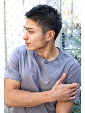 トルネード(TORNADO) 黒髪ベリーショート刈り上げ