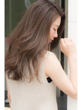 エスカーラ 表参道(THE ESCALA) 30代へ！オリーブカラーに秘密のピンク！