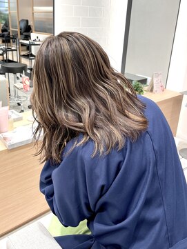 ステアケース 武蔵小杉店(stair:case) 武蔵小杉外国人風ハイライトベージュ20代30代40代髪型