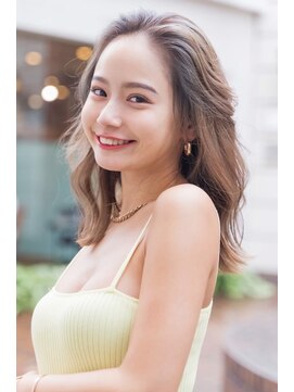 エイミー(Aimee) Aimee 町田　かき上げstyle×ブロンド