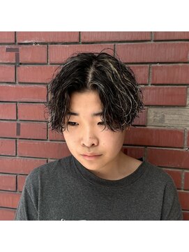 ランディ(RANDY) メンズ メッシュキャップハイライト センターパート波巻きパーマ