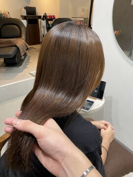 グラフ 立川(Graph.) 縮毛矯正