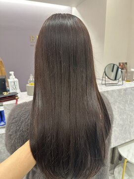 エレノア アネックス銀座(Eleanor) ラベンダーアッシュで透明感をプラス