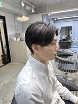 毛流れパーマ マッシュショート センターパート