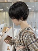 黒髪ショート