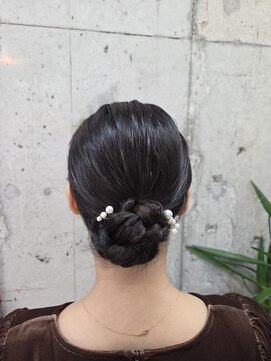 リボン(Libon) 大人艶ネープシニヨン