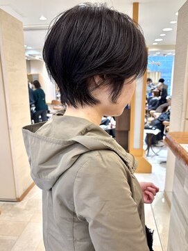 モリオ フロム ロンドン サッポロファクトリー店(morio FROM LONDON) morio 骨格矯正カット 大人くびれショート 似合わせショート