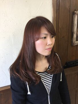 ヘアーアート シオン(Hair Art Sion) つや感カラーとナチュラルワンカールで大人ガーリースタイル