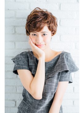 ラクシス 新都心店(Luxis) 【Luxis 小笠原美香】ふんわりショート