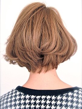 ヘアメイク フレンシア(hair make flencia) エッジボブ