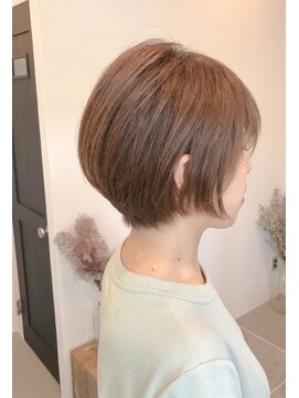 クッカ(kukka) 【kukka 楠 留美】ナチュラル☆ショートボブ