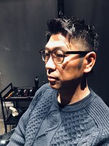 カレンズオブスタイル(CURRENNS OF STYLE)&nbsp;アップバング　フェードショートスタイル
