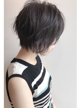 ジャム(Jam) 小顔ショート×暗髪でも透けるグレージュ★中村大輔