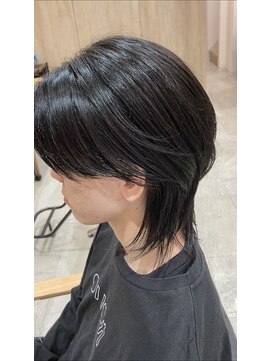 エイミー バイ ハセ(Aimee by HASE) 10代20代30代/ウルフカット/アッシュブラック/個性的
