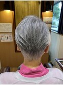 ショートヘア