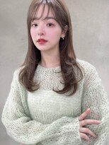 インビテーション(invitation)&nbsp;カーキベージュレイヤーロング大人かわいいヘルシースタイル