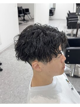 ブライト(BRIGHT) ［BRIGHT］センターパート×ツイスパ［静岡/メンズ/静岡駅］