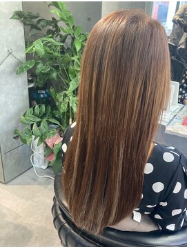 ヴィオラスバイポッシュ ギンザ(Violus by Posh GINZA) 髪質改善byサイエンスアクア