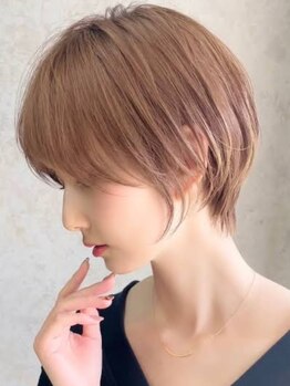 ボリューム(VOLUME)の写真/【ウォーターカラー使用♪】ダメージを最小限に抑え、ツヤ感ある髪色へ導く☆ぜひお気軽にお試しください♪