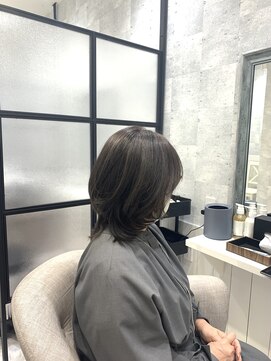 イーズ バイ インス(Yeeee.s by INCE) 白髪ぼかし/白髪改善カラー/ショート/透明感カラー/脱白髪染め