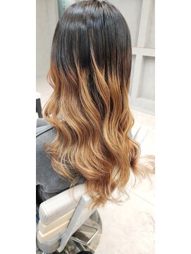 リガナッツ 王子店(Riganuts) ベージュグラデーションカラー