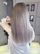 ラニシス ヘアー(Lanisis Hair) シルバーロング