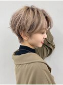 くすみベージュ/細めハイライト/ショート/白髪ぼかし/前髪/池袋
