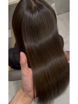 クロムス 梅田茶屋町店(clomus) 酸性ストレート　梅田 茶屋町